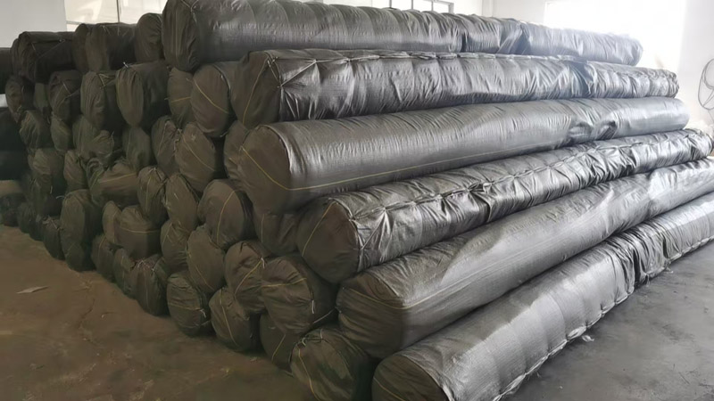 山東鑫宇土工材料高效交付400克新標(biāo)土工布 助力武漢風(fēng)景區(qū)水土保護(hù)